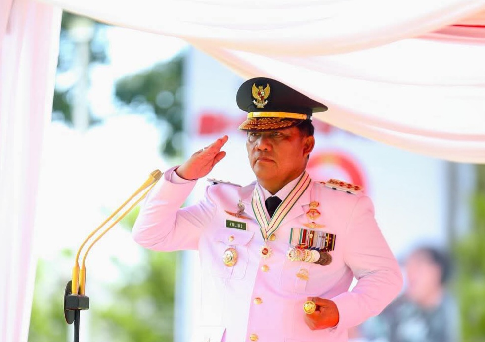 Upacara Hari Otda ke-30, Gubernur Yulius Tegaskan Anggaran Hasil Efisiensi Dialirkan ke Program Prioritas Rakyat