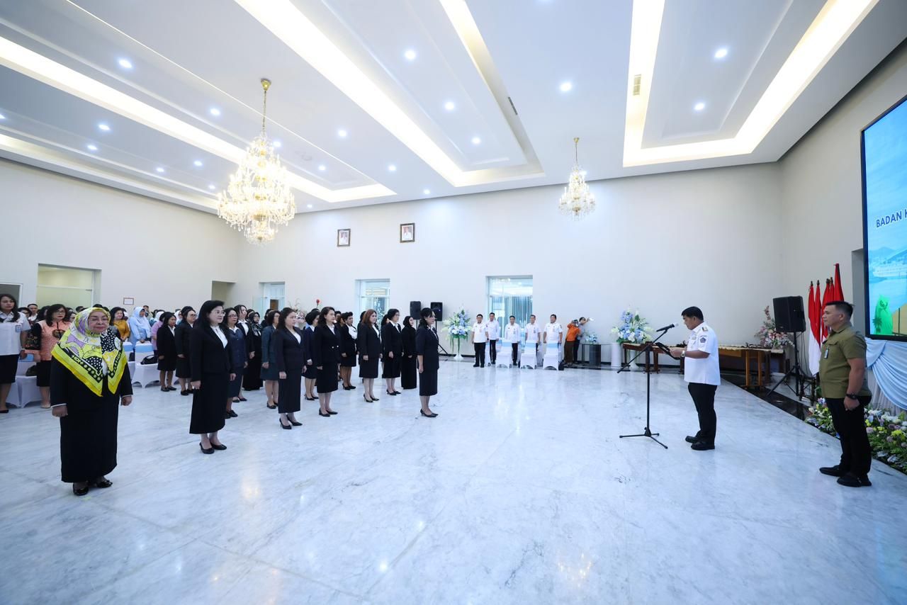 Perempuan Sulut Dapat Amanah Baru, Gubernur Yulius Lantik Pengurus BKOW dan LPPD