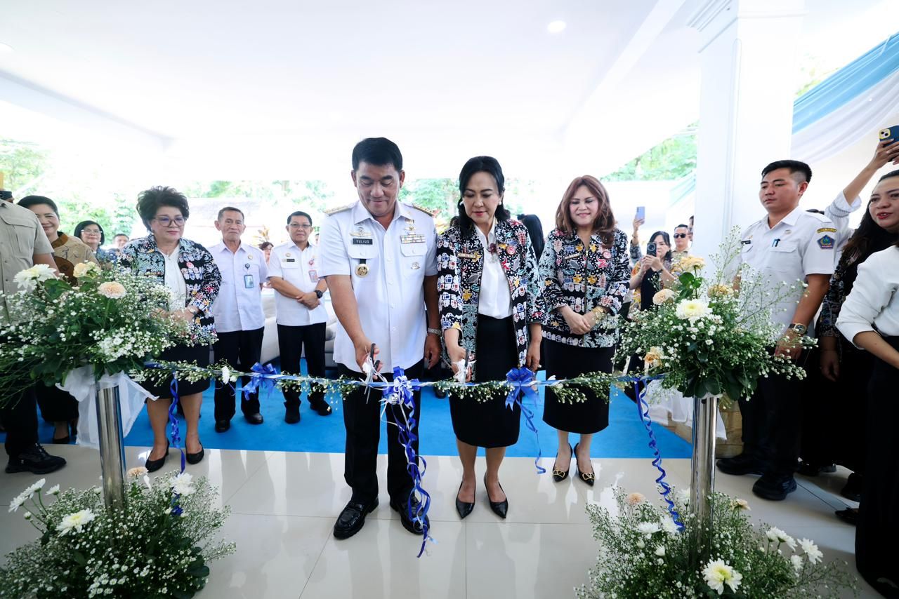 Produk Lokal Sulut Kini Punya Etalase Baru, Gubernur Yulius: Galeri Dekranasda Wajib Masuk Rute Wisata